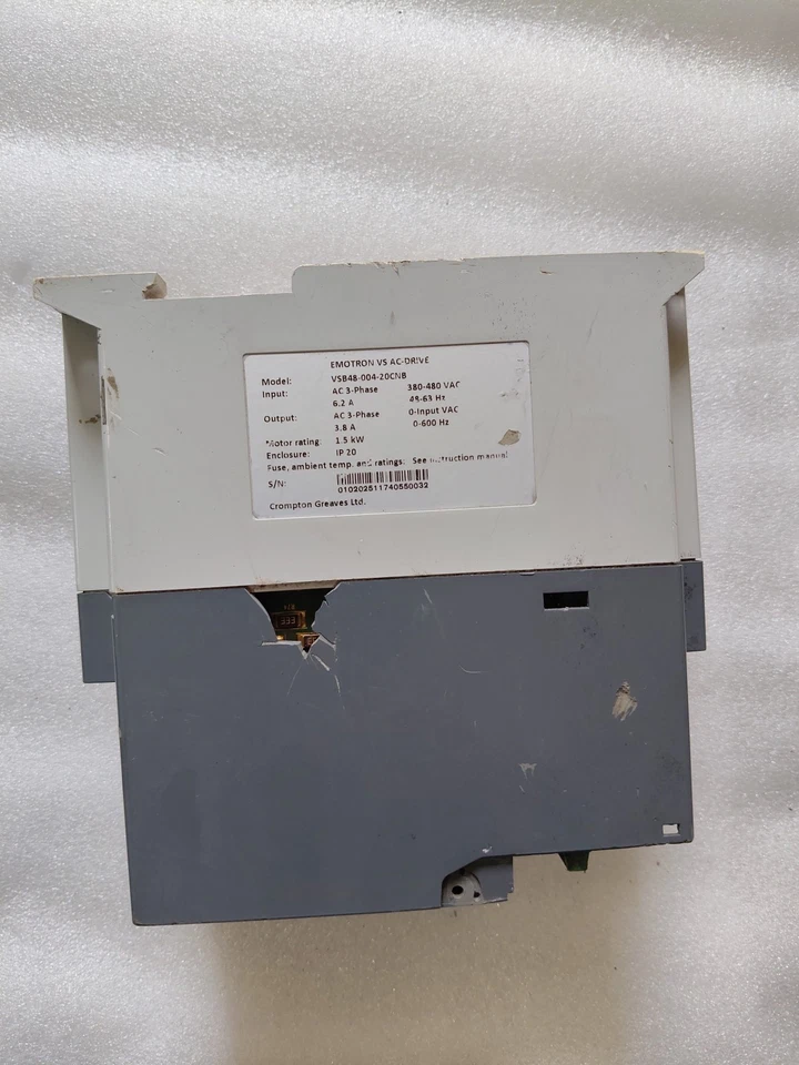 CROMPTON EMOTRON VSB48-004-20CNB VS AC DRIVE